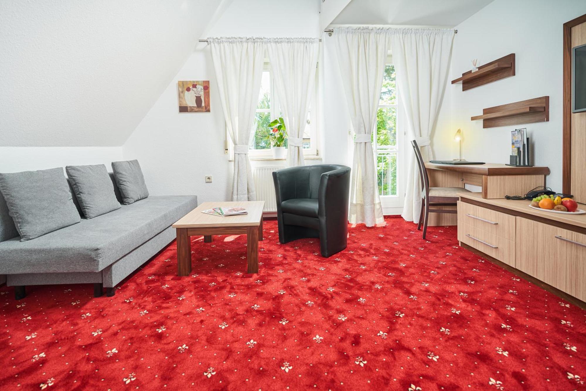 Hotel Business 3*